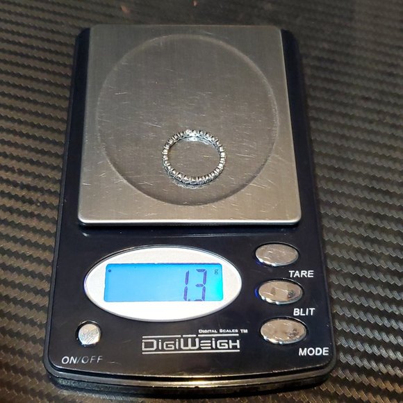 Size 6 925 Sterling Silver Simple Cute CZ Gemstones Ring - Picture 7 of 7